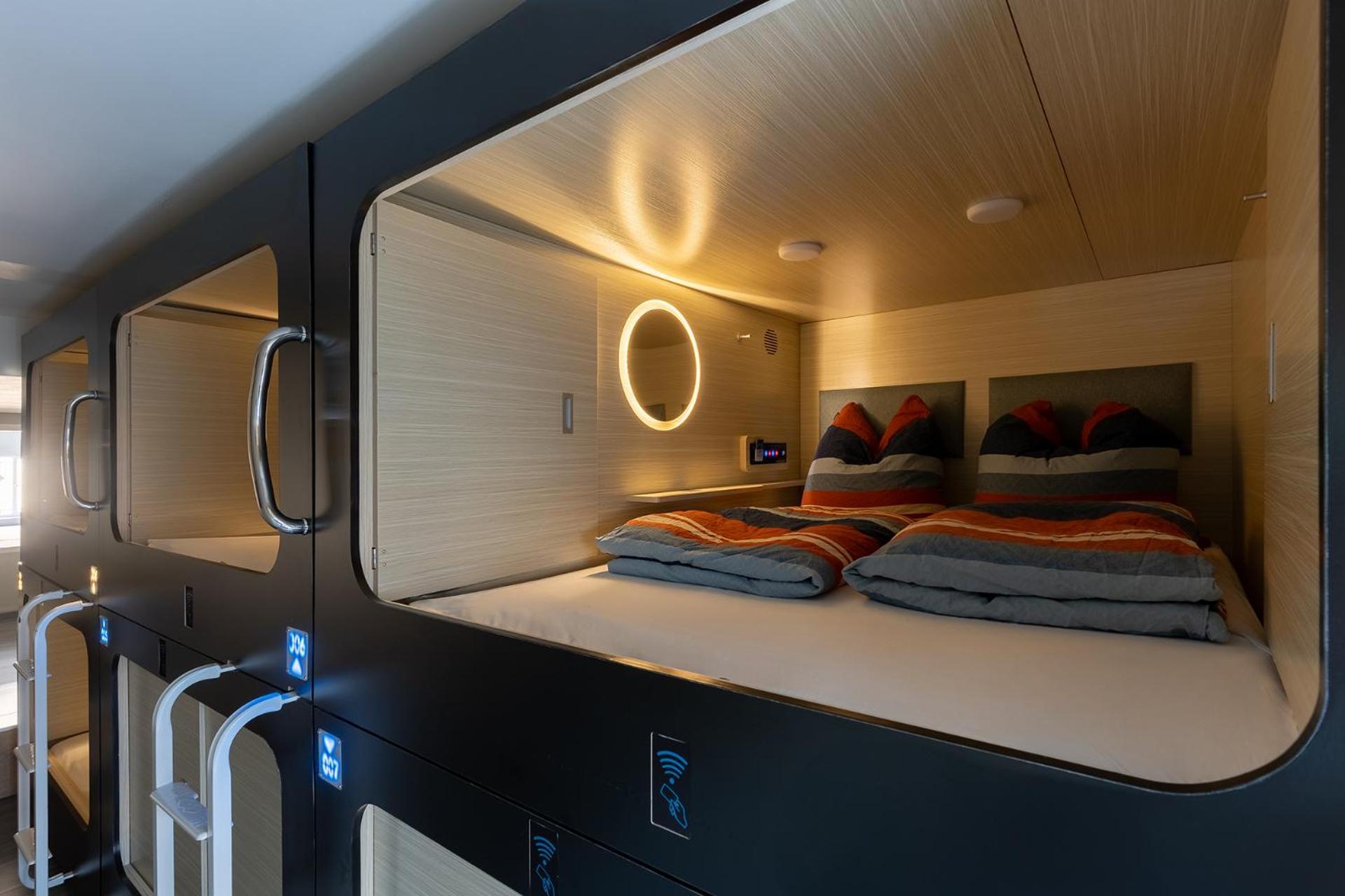 Mue Cubes - Capsule Hotel Basel Dış mekan fotoğraf